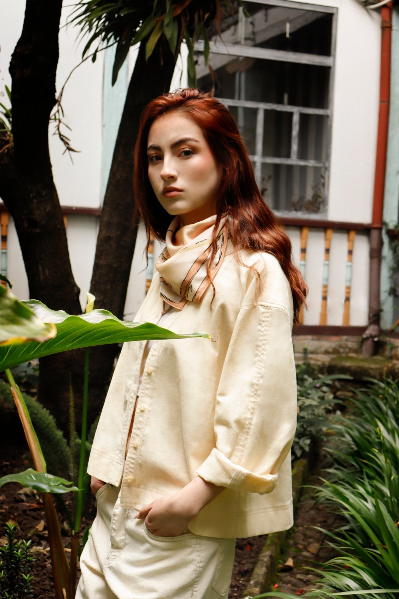 Camisa de lino cuello militar - Anacleta Design