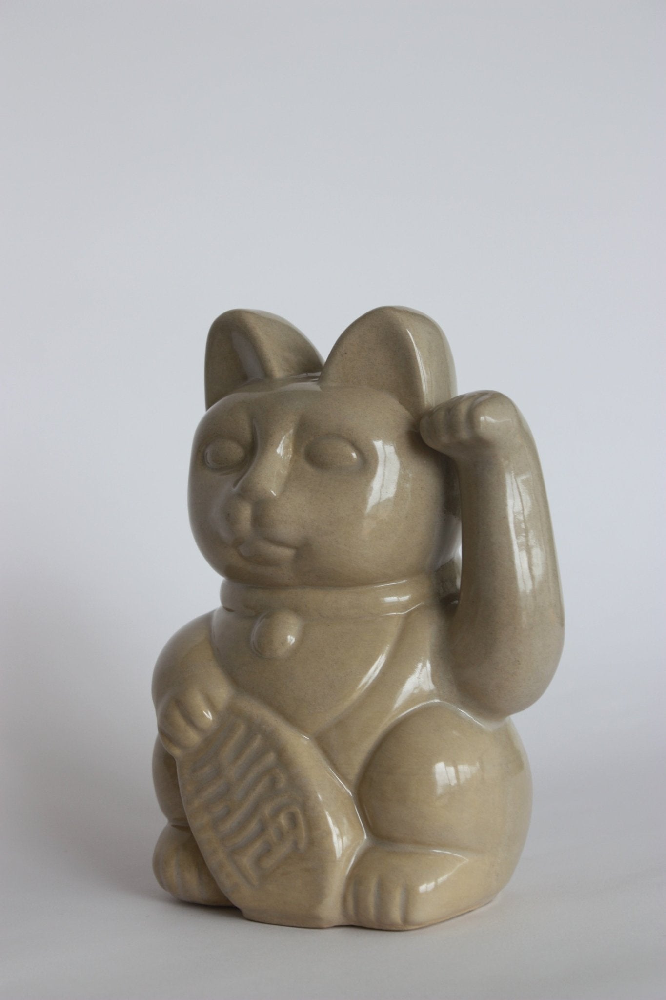 Pieza 8 • 7 Vidas - Anacleta Design