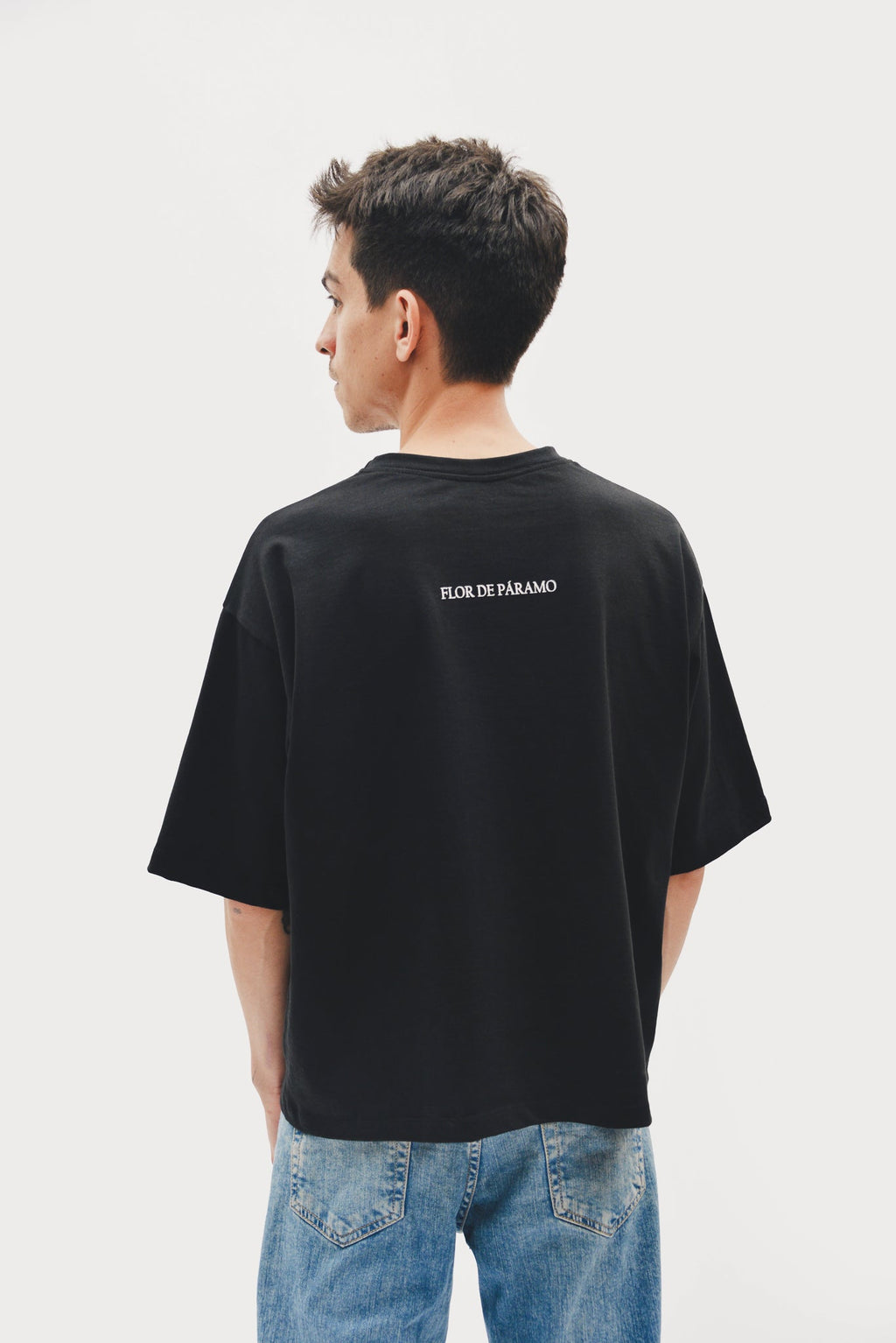 Serpiente Black T-Shirt - Anacleta Design